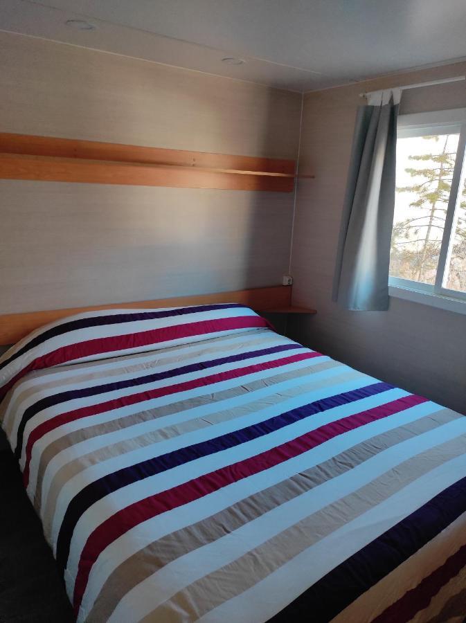 Bungalow Tossa Pelada I Mobil Home Rodell Fornols Zewnętrze zdjęcie